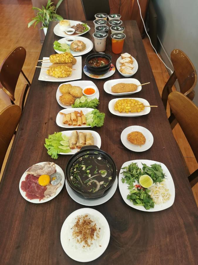 Sovanphum Guesthouse And Restaurant Phnompen Kültér fotó